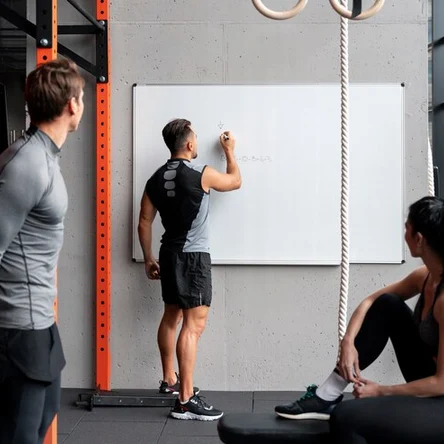 Тренер тренажерного зала